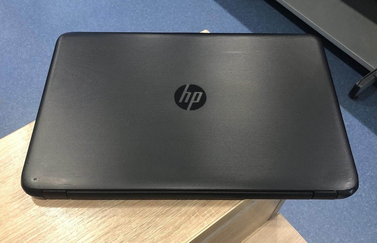 HP 15 BA015WM Laptop Exterior View