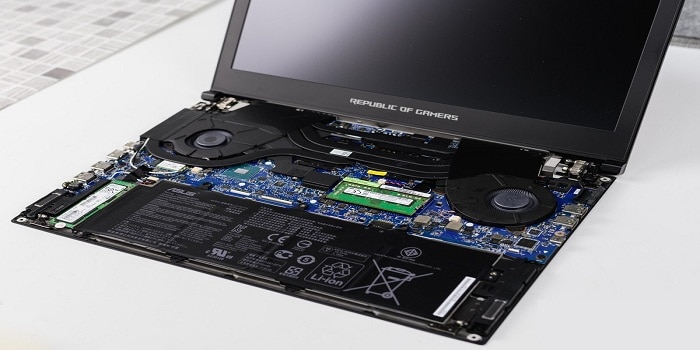 ASUS ROG Zephyrus S Ultra Slim Gaming Laptop Storage Power