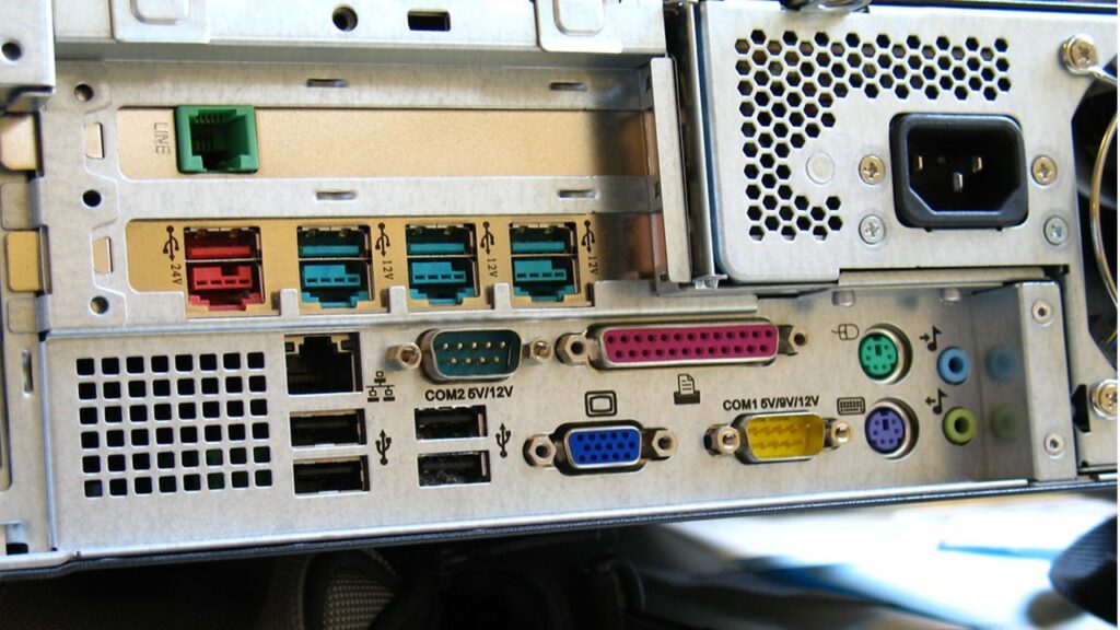 How to Identify Ports in Computer