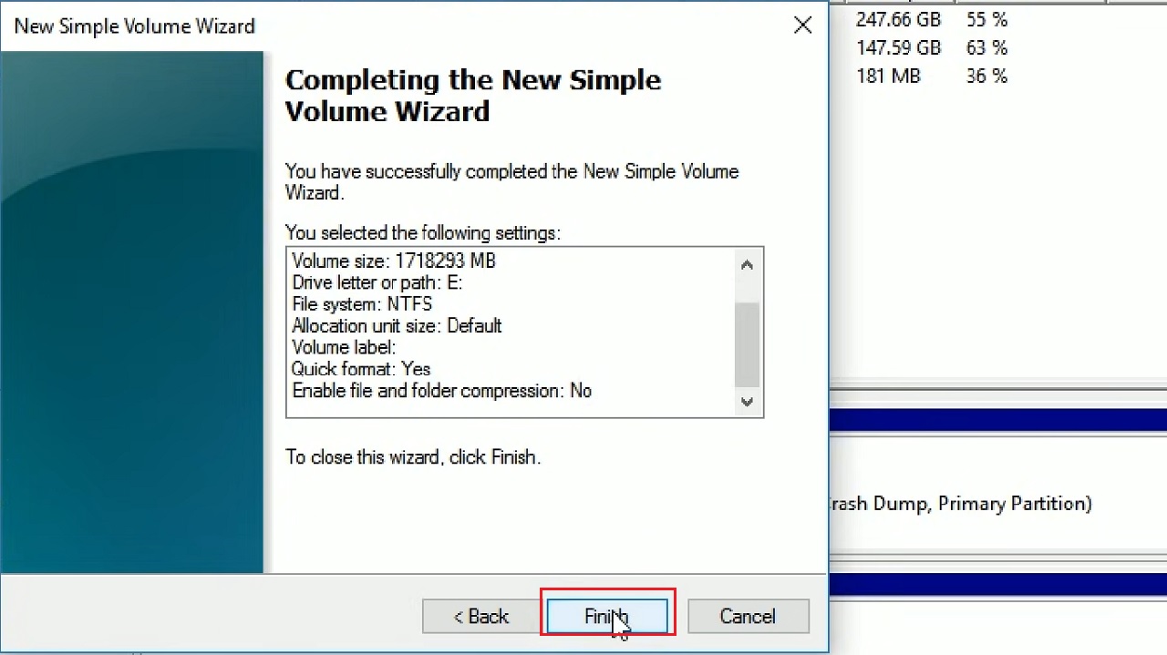 Clicking on the Finish button on the New Simple Volume Wizard window