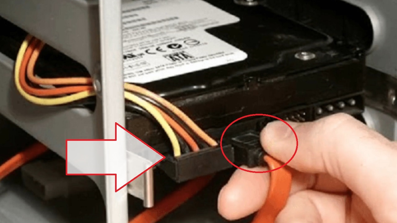 Checking the power cable that connects the hard drive unit to the power supply unit